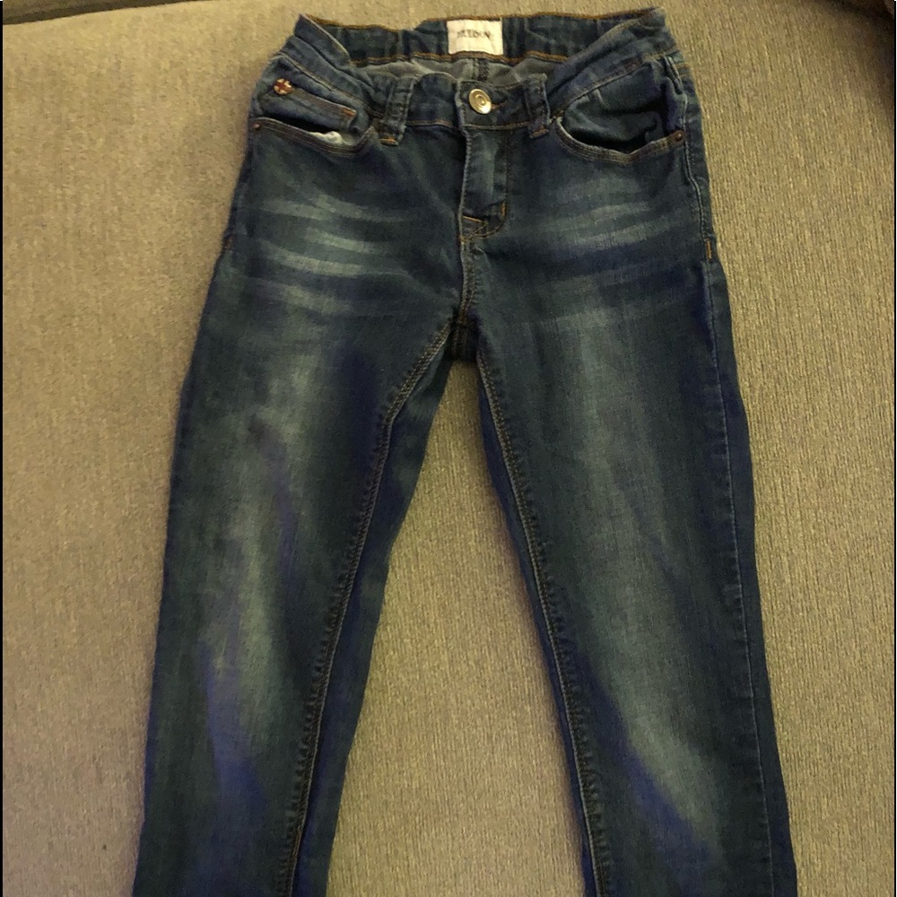 Girl’s size 10 Hudson brand jeans.